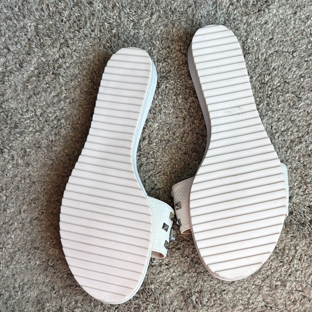 NWOT-Enzo Angiolini Crystal-Embellished White Slide Sandals - Picture 2 of 5